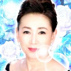 ミディア．先生