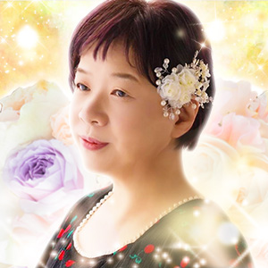 結浬かざね先生